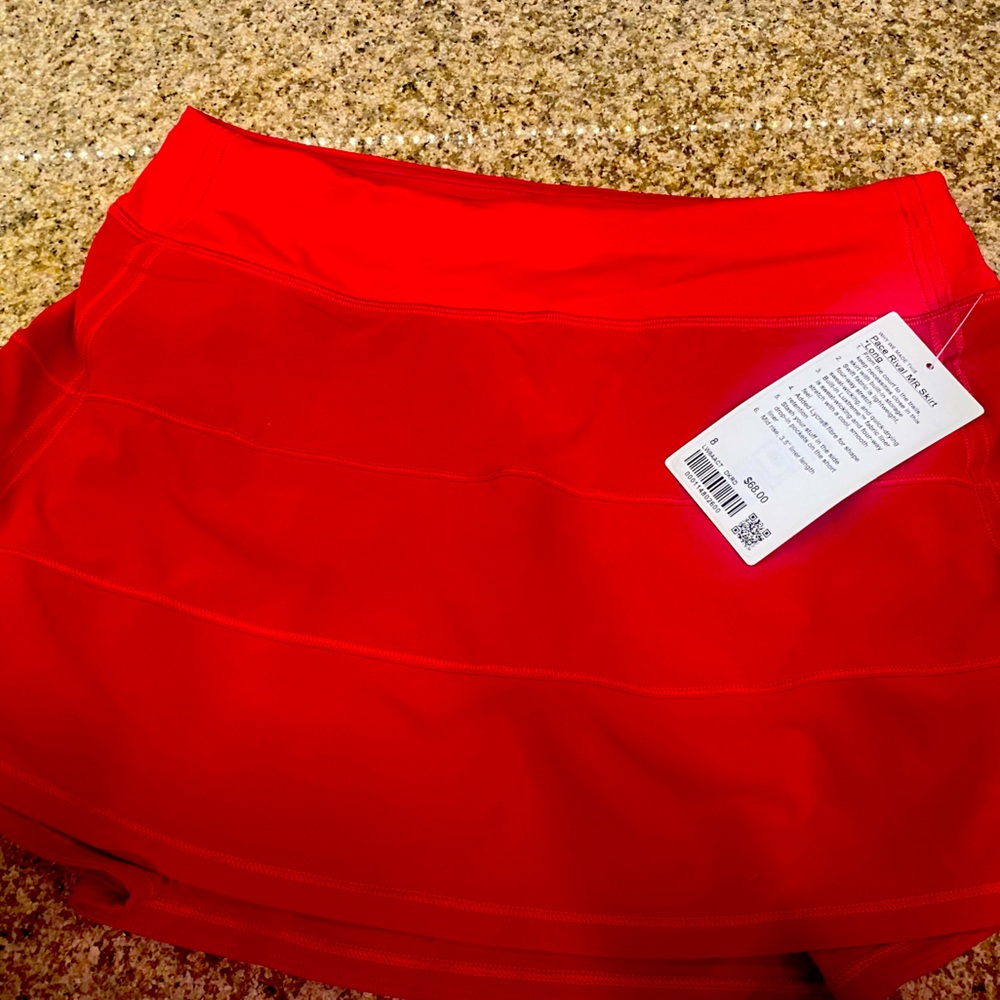 NWT Lululemon Pace Rival Skirt Red - size 8tall